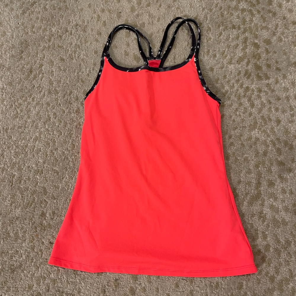 Bright pink Fabletics top
